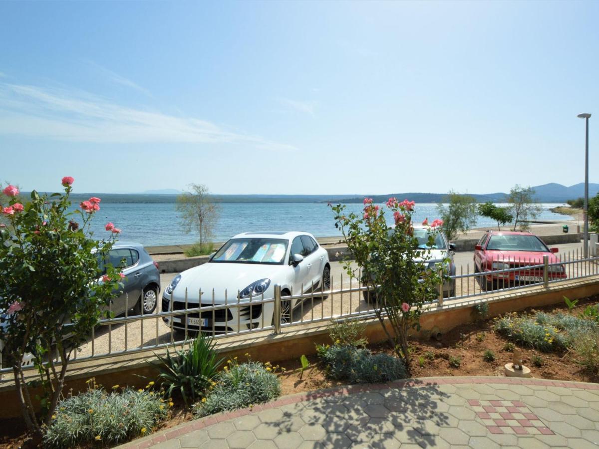 Apartment Ivana-5 By Interhome Raslina Exterior foto